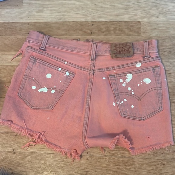 PINK 501 LEVI’S DENIM SHORTS size 26 - Picture 3 of 4